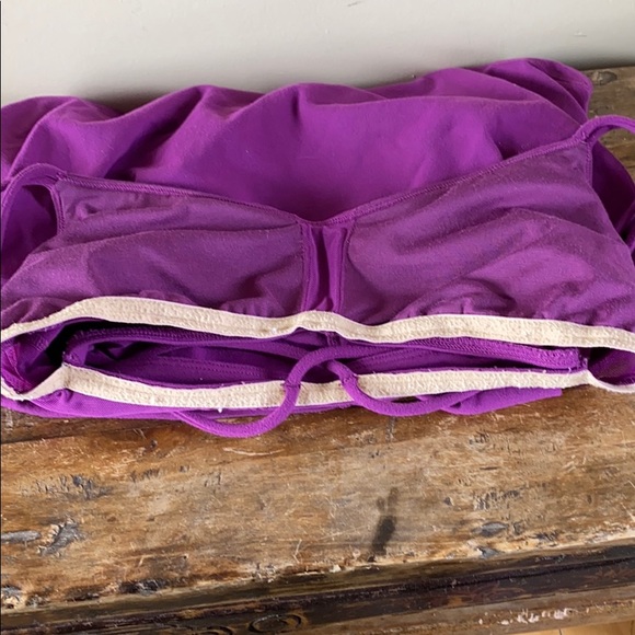 Lululemon Purple Yoga Top with Bra Size 6 - Picture 6 of 7